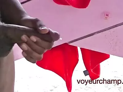 أحمر الشعر يمص سكس عالمي مترجم جديد قضيبًا