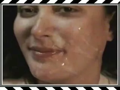 صغيرتي في سن المراهقة فرك سكس مترجم عربي محارم جديد عشيقها بقدميها