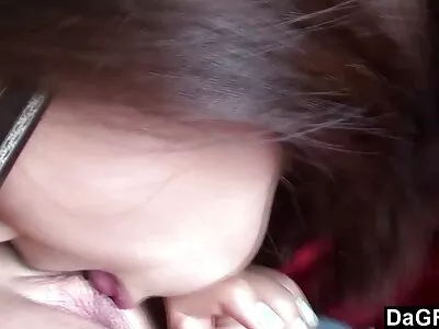 فتاة جذابة مع بزاز كبيرة تقوم xnxx سكس مترجم جديد باللسان وتمارس الجنس