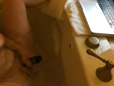 حسن المظهر في سيكس مترجم جديد سن المراهقة على الكاميرا