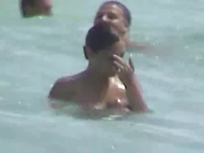 فاتنة سكس اجنبي مترجم جديد يمارس الجنس الشرجي