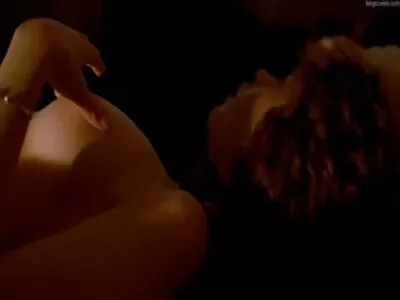 صديقة تفعل اللسان على ركبتيها ويحصل على نائب سكس امريكي مترجم جديد الرئيس على وجهها